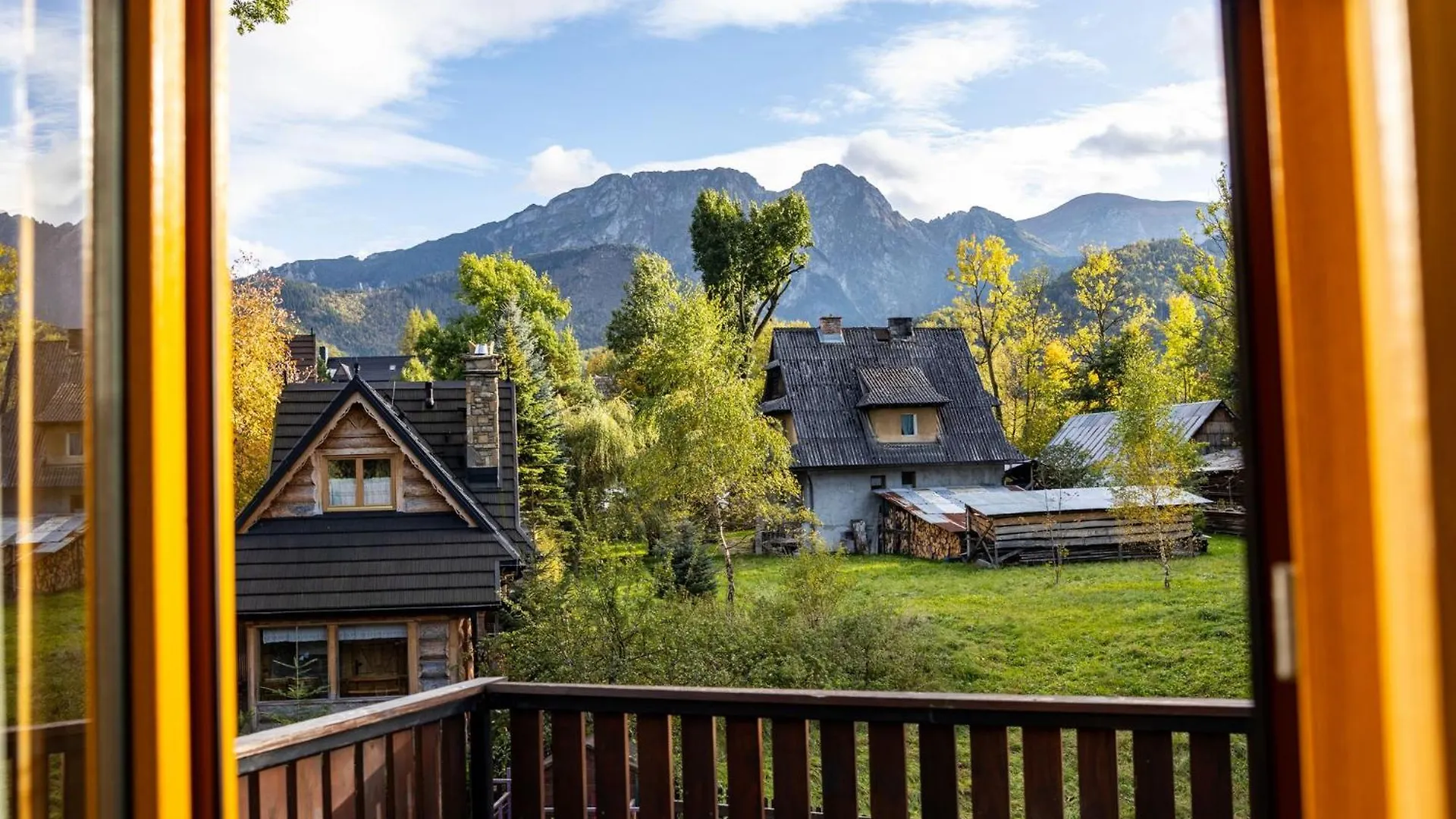 Apartamenty I Pokoje Goscinne Wajdowka Zakopane