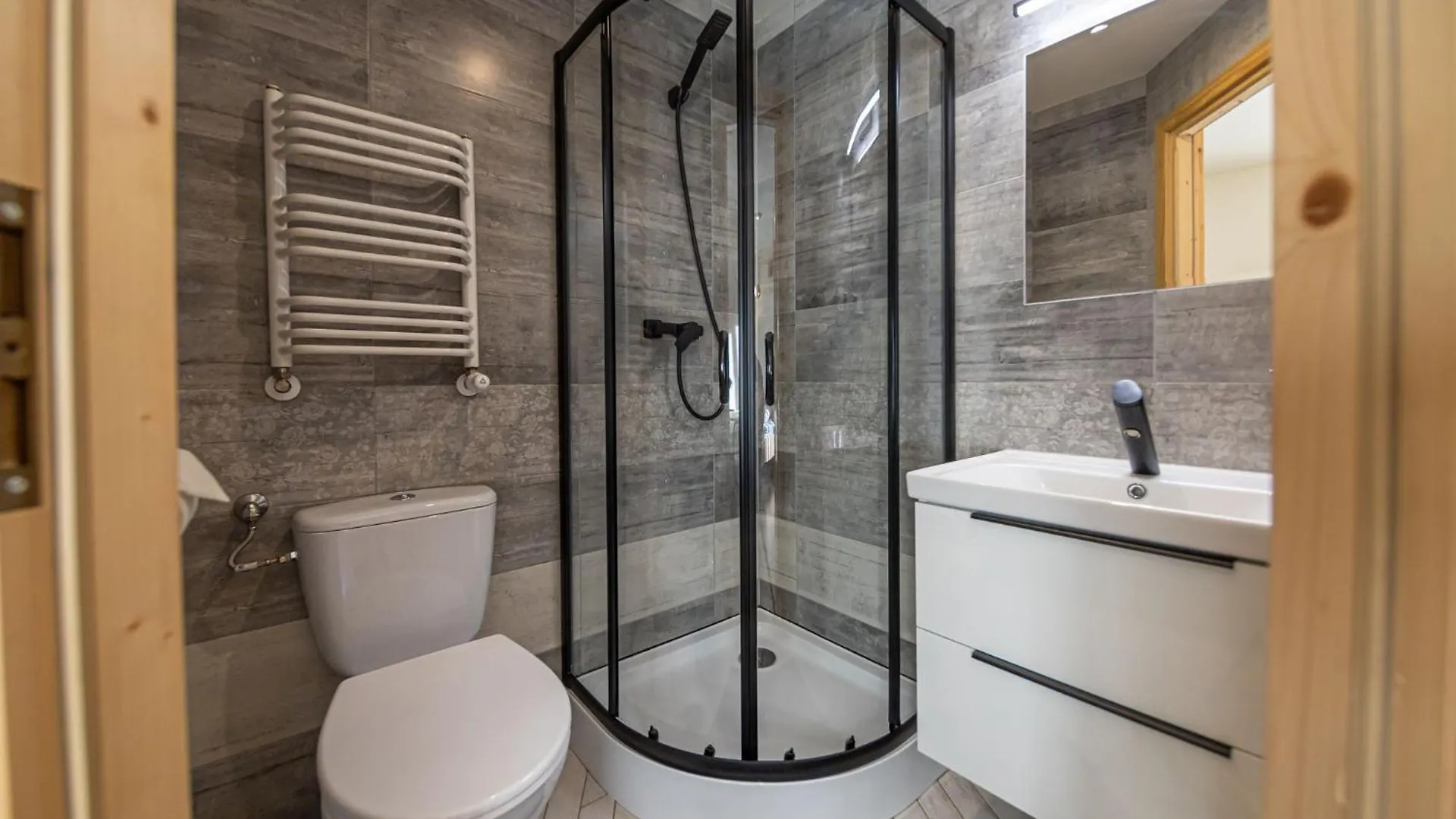 Apartman Apartamenty I Pokoje Goscinne Wajdowka Zakopane